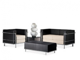 Pouf ad 1 posto con rivestimento in tessuto ignifugo.